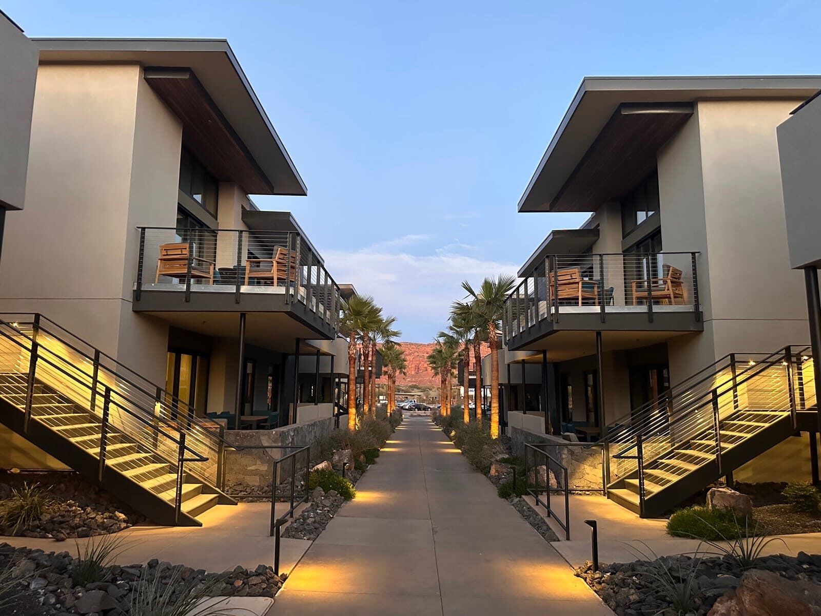 Stainless cable railing and lighted grab rail at Black Desert Resort