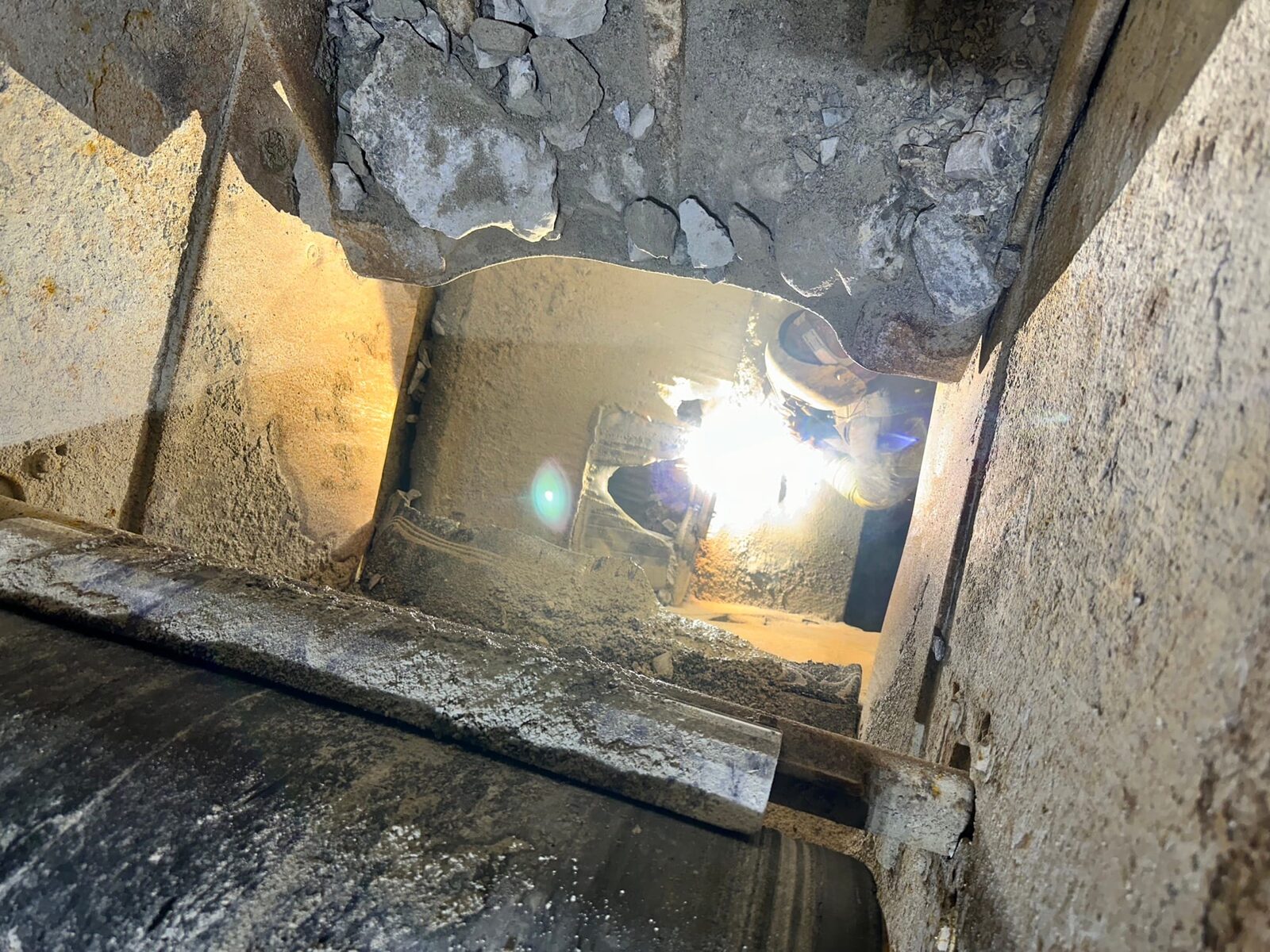 Conveyor butterfly/separator chute repair at the Cumberland zinc mine, finished installation