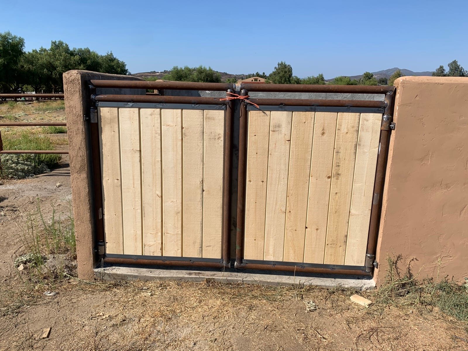 Custom welded ranch entry and access gate, detail