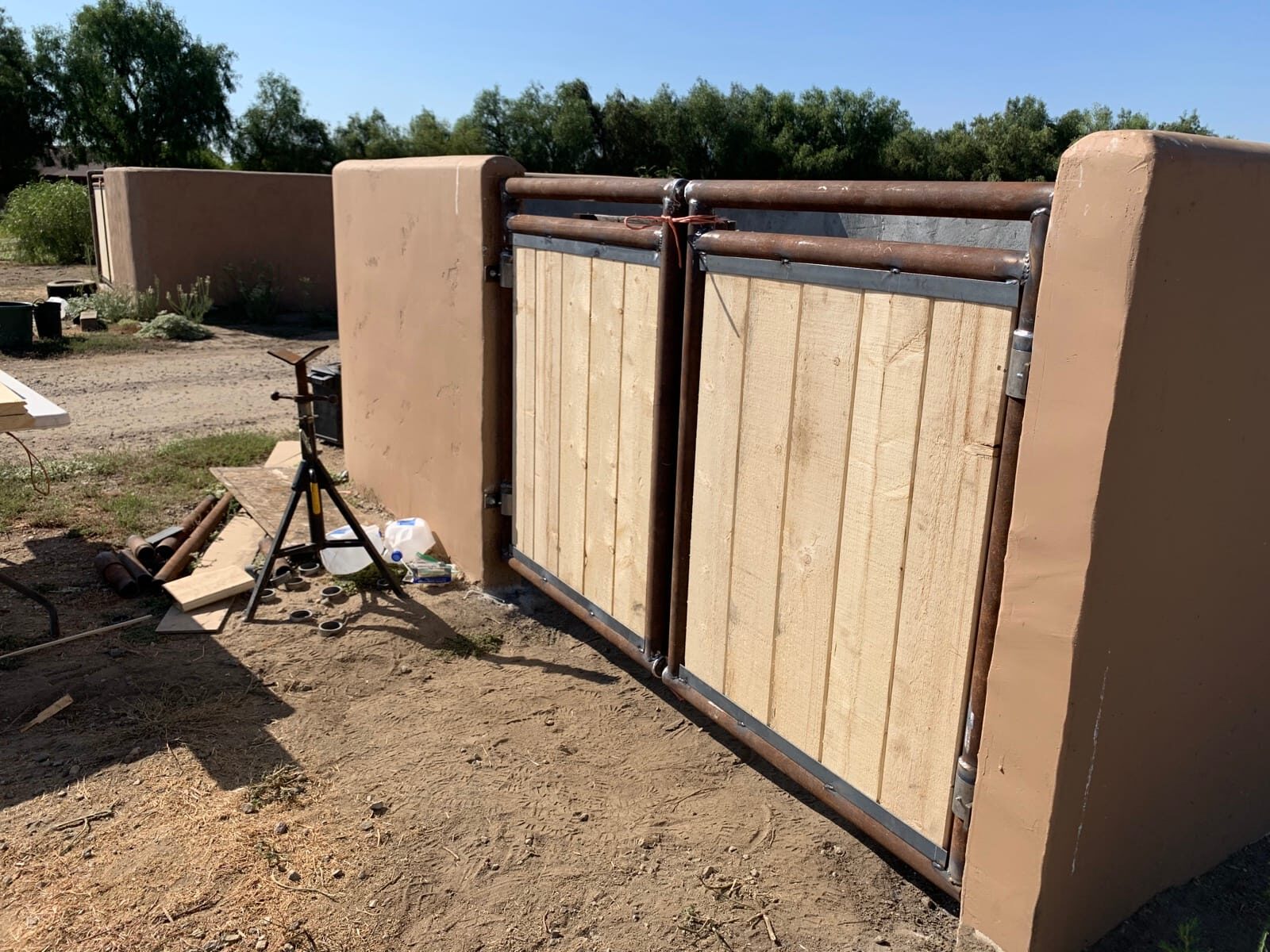 Custom welded ranch entry and access gate, close-up